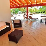 Costanza Bari